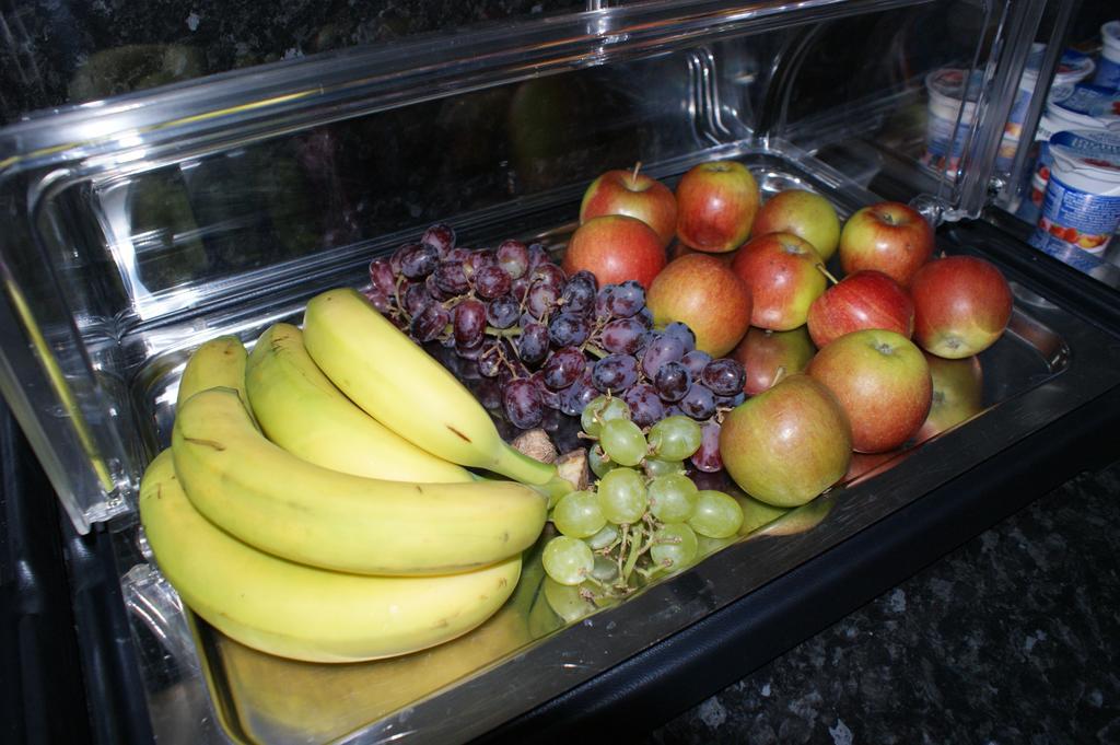 Hotel Am Rosenplatz,24 Stunden Check In, Kostenfreie Parkplaetze Brechtorf 部屋 写真