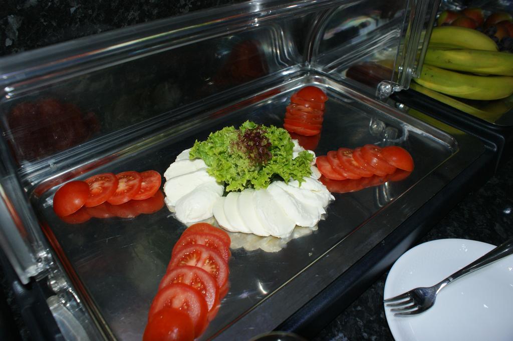 Hotel Am Rosenplatz,24 Stunden Check In, Kostenfreie Parkplaetze Brechtorf 部屋 写真