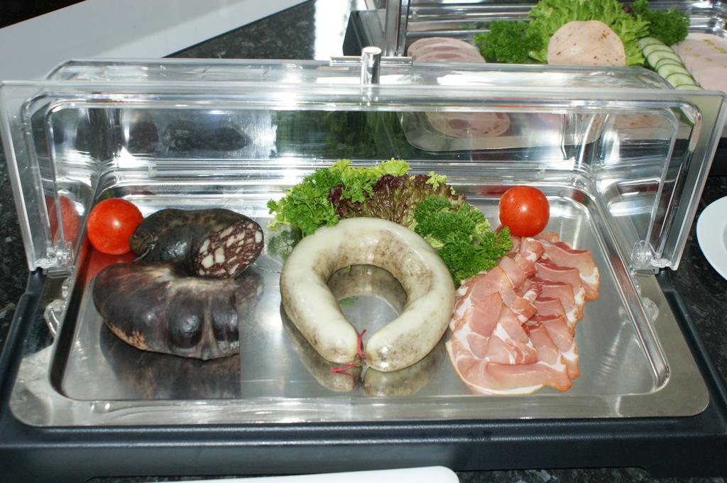 Hotel Am Rosenplatz,24 Stunden Check In, Kostenfreie Parkplaetze Brechtorf 部屋 写真