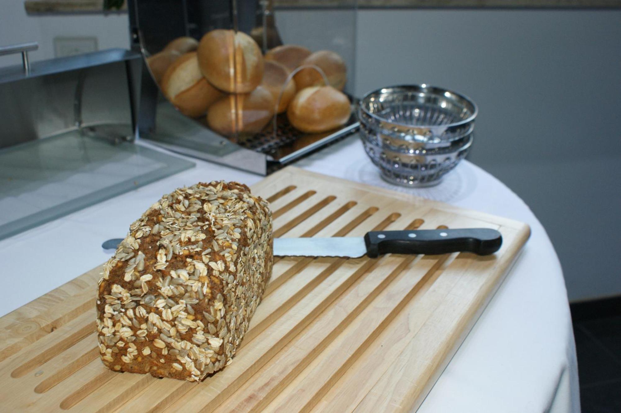 Hotel Am Rosenplatz,24 Stunden Check In, Kostenfreie Parkplaetze Brechtorf 部屋 写真