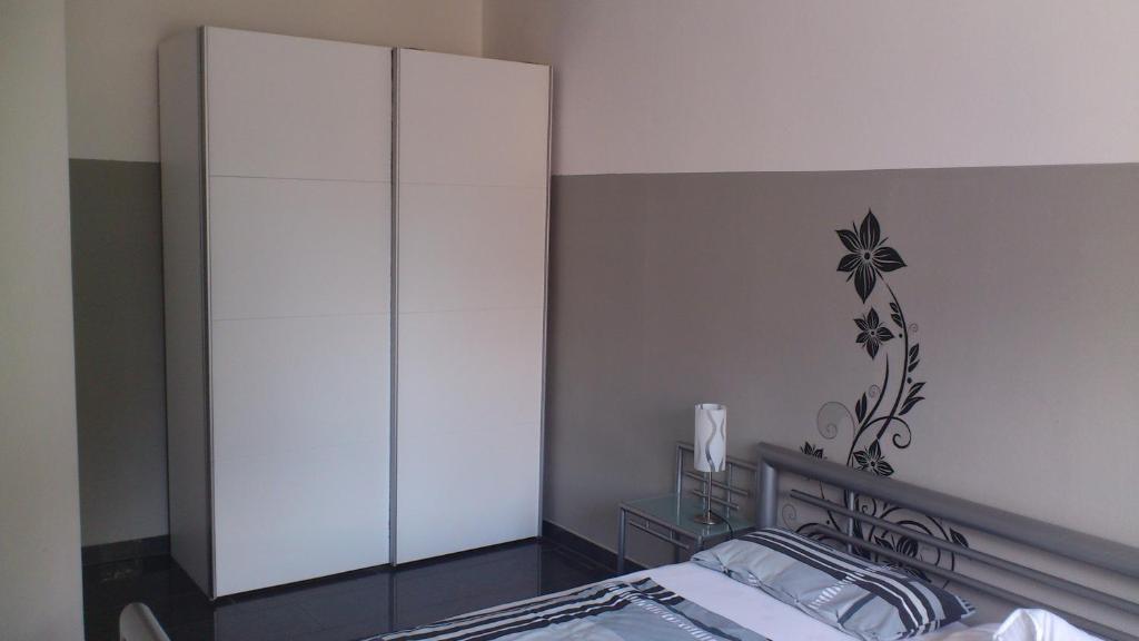 Hotel Am Rosenplatz,24 Stunden Check In, Kostenfreie Parkplaetze Brechtorf 部屋 写真